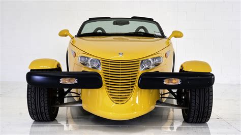 2002 Plymouth Prowler photo