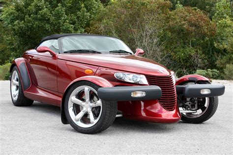 2002 Plymouth Prowler photo