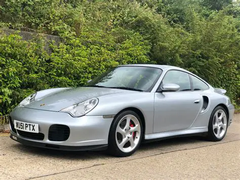 2002 Porsche 996 turbo photo