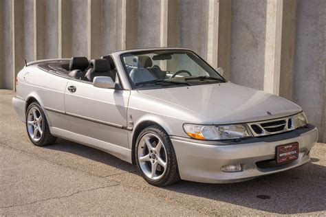 2002 Saab 9-3 convertible photo