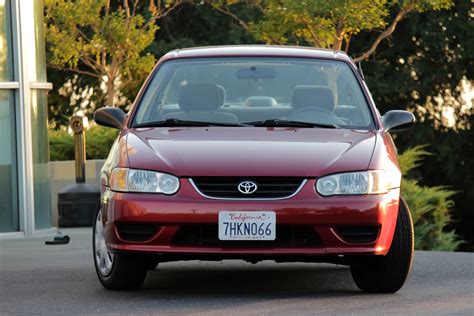 2002 Toyota Corolla photo