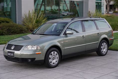 2002 Volkswagen Passat wagon photo