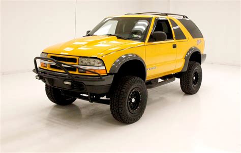 2003 Chevrolet Blazer photo