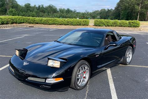 2003 Chevrolet Corvette photo