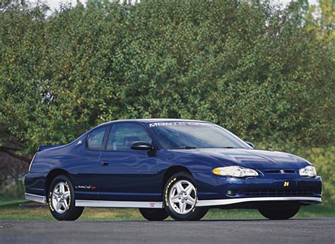 2003 Chevrolet Monte carlo photo