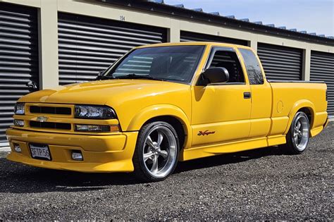 2003 Chevrolet S10 photo