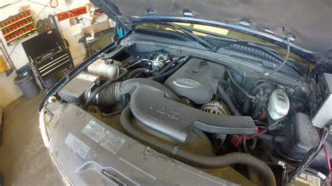 2003 Chevrolet Tahoe engine