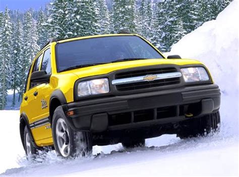 2003 Chevrolet Tracker photo