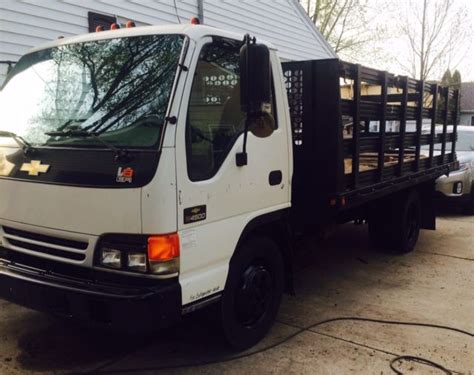 2003 Chevrolet W4500 engine