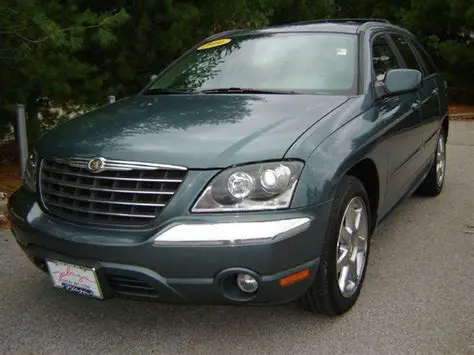 2003 Chrysler Pacifica photo