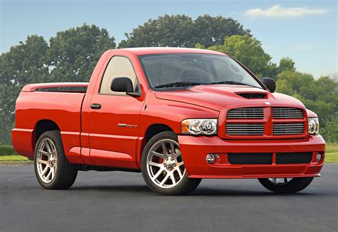 2003 Dodge Dodge truck photo