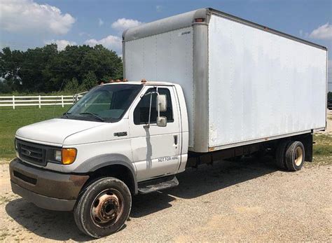 2003 Ford E-550