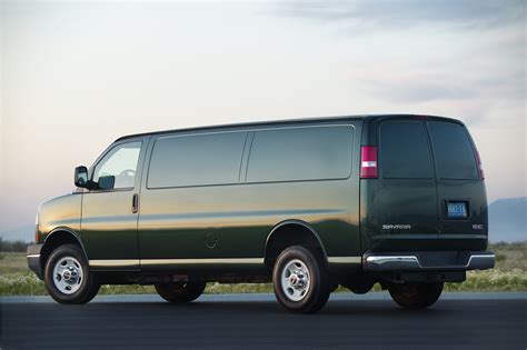 2003 Gmc Savana photo