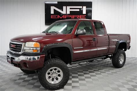 2003 Gmc Sierra 2500 photo