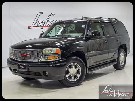 2003 Gmc Yukon denali photo