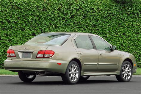 2003 Infiniti I35 photo