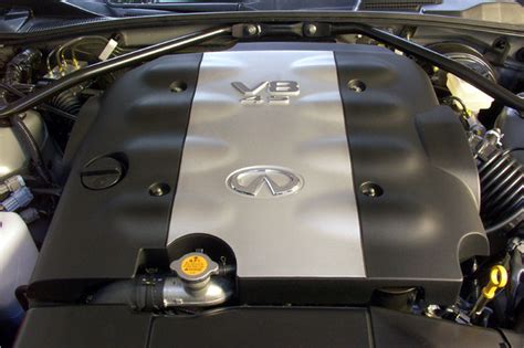 2003 Infiniti M45 engine