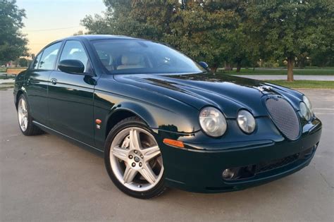 2003 Jaguar S-type photo