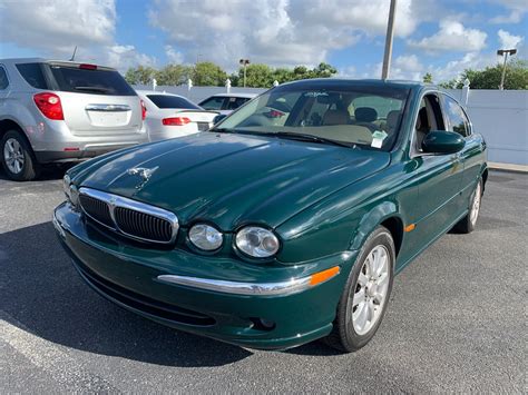 2003 Jaguar X-type photo