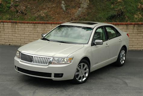 2003 Lincoln Zephyr photo