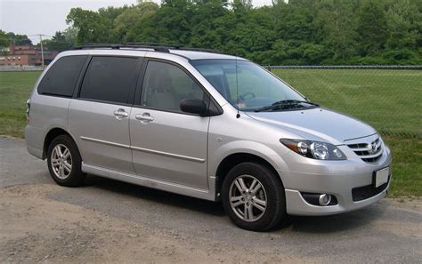 2003 Mazda Mpv photo