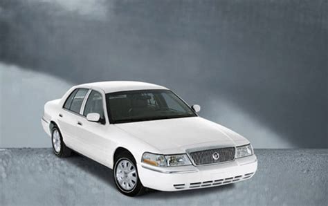 2003 Mercury Grand marquis photo