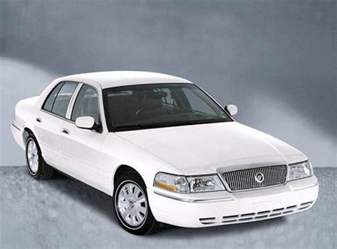 2003 Mercury Marquis photo