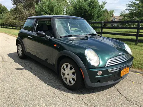 2003 Mini Cooper photo