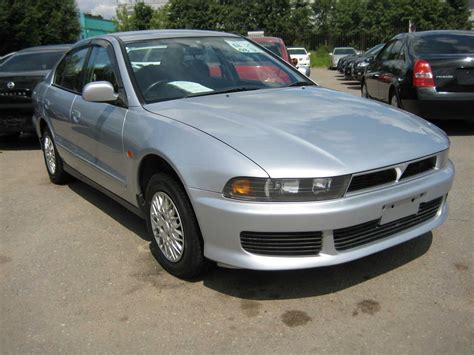 2003 Mitsubishi Galant photo