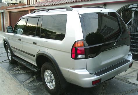 2003 Mitsubishi Montero sport