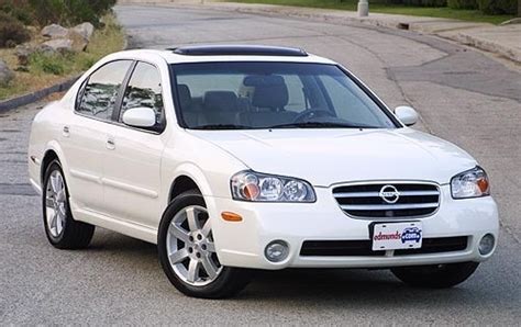 2003 Nissan Maxima photo