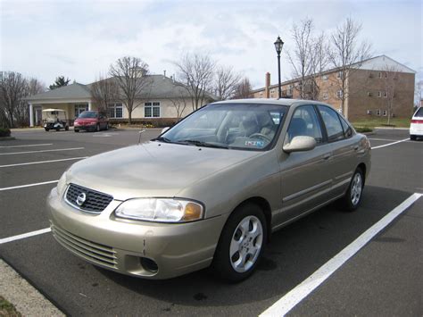 2003 Nissan Sentra photo