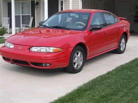 2003 Oldsmobile Alero photo