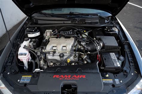 2003 Pontiac Grand am engine