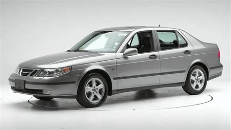 2003 Saab 9-5 photo