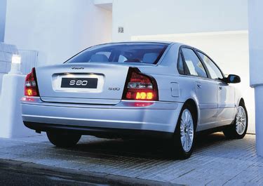 2003 Volvo S80 photo