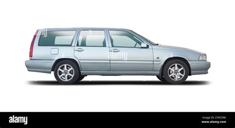 2003 Volvo V70 photo