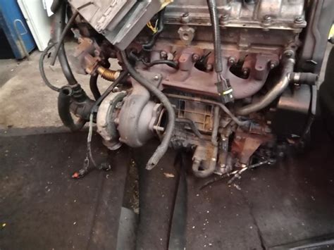 2003 Volvo V70xc engine