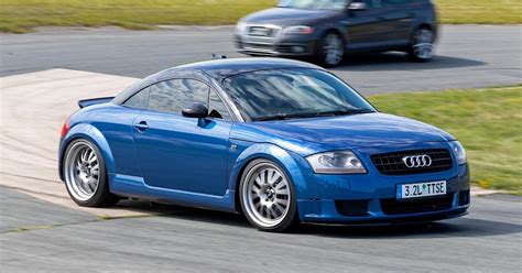 2004 Audi Tt photo