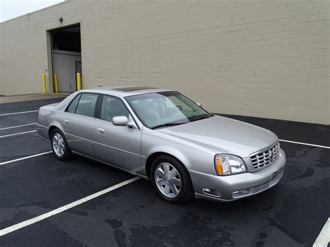 2004 Cadillac Deville photo