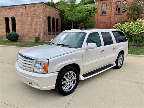 2004 Cadillac Escalade