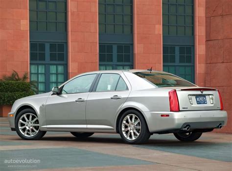 2004 Cadillac Sts photo