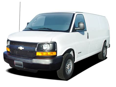 2004 Chevrolet Express 2500 photo