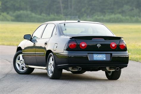 2004 Chevrolet Impala photo