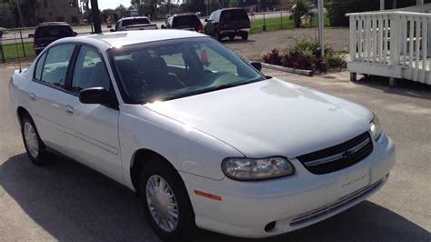 2004 Chevrolet Malibu classic photo