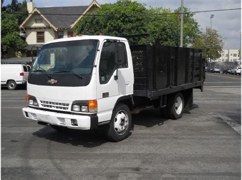 2004 Chevrolet W3500 photo