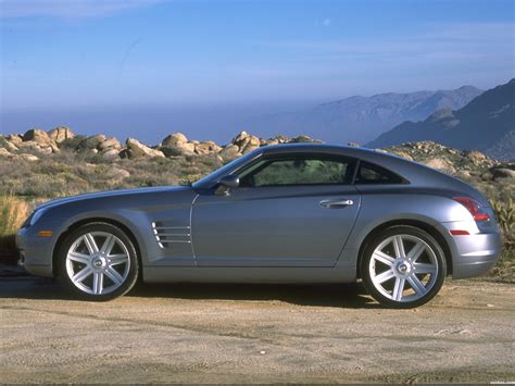 2004 Chrysler Crossfire photo