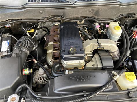 2004 Dodge Ram 2500 engine