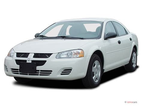 2004 Dodge Stratus photo