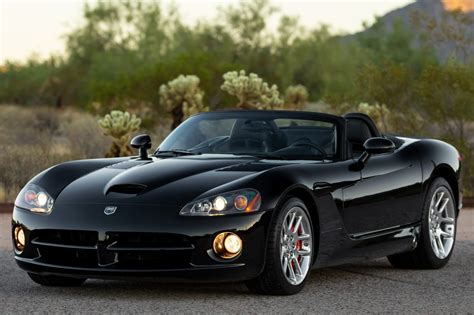 2004 Dodge Viper roadster engine